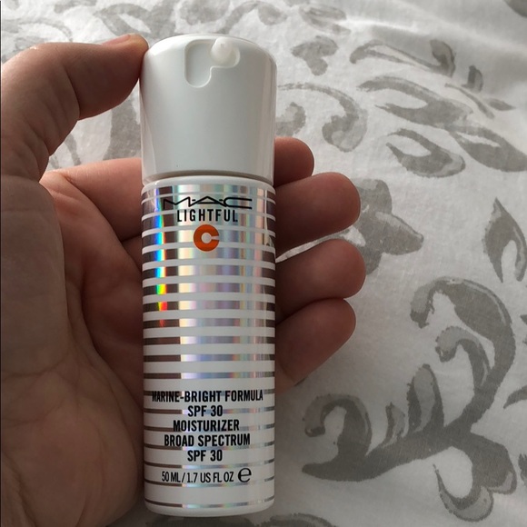 mac moisturizer price